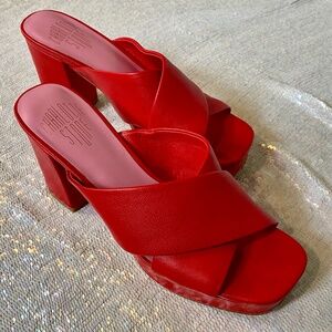 Charlotte Stone Sylvia Platforms Red